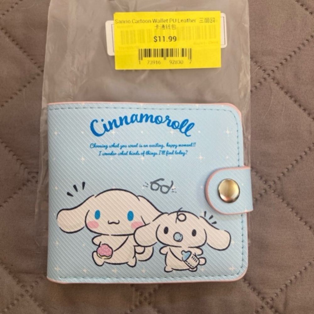 NWT Cinnamoroll Wallet